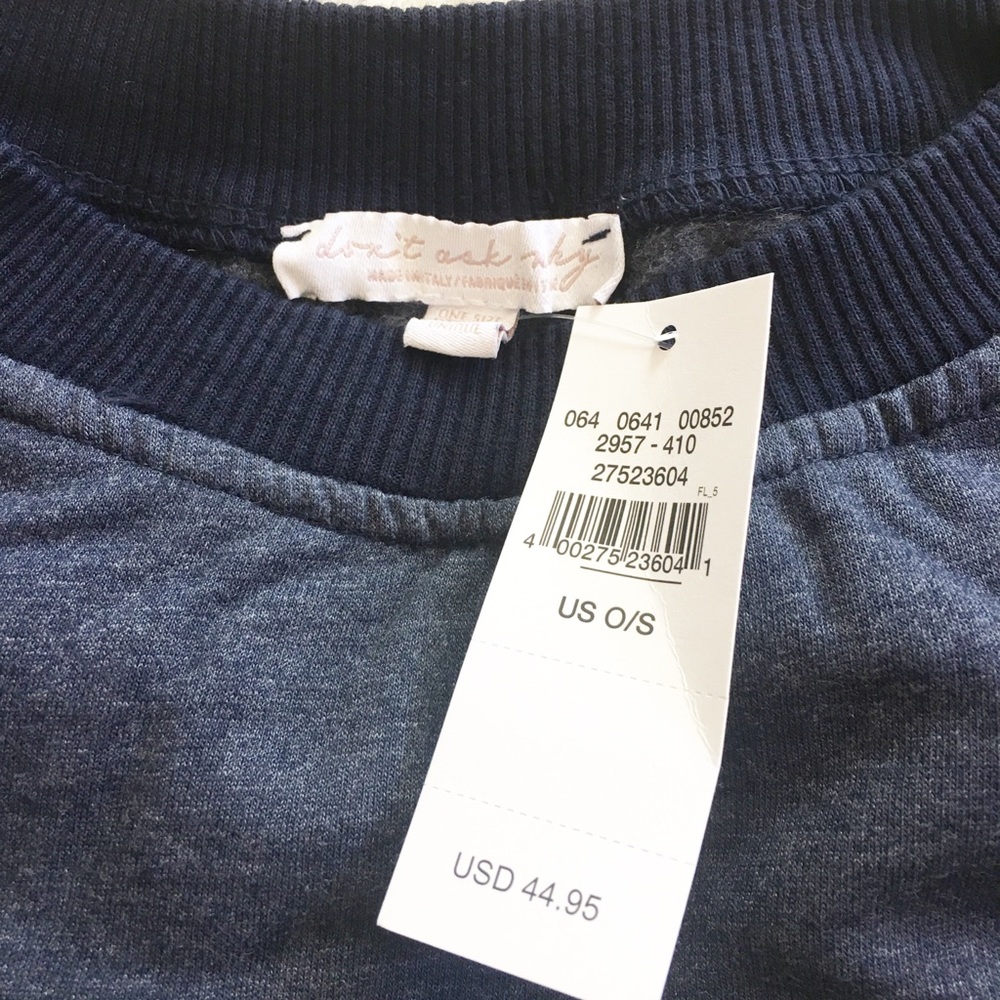 AEO “The Rumors are True” Graphic Blue Pullover - Picture 3 of 7